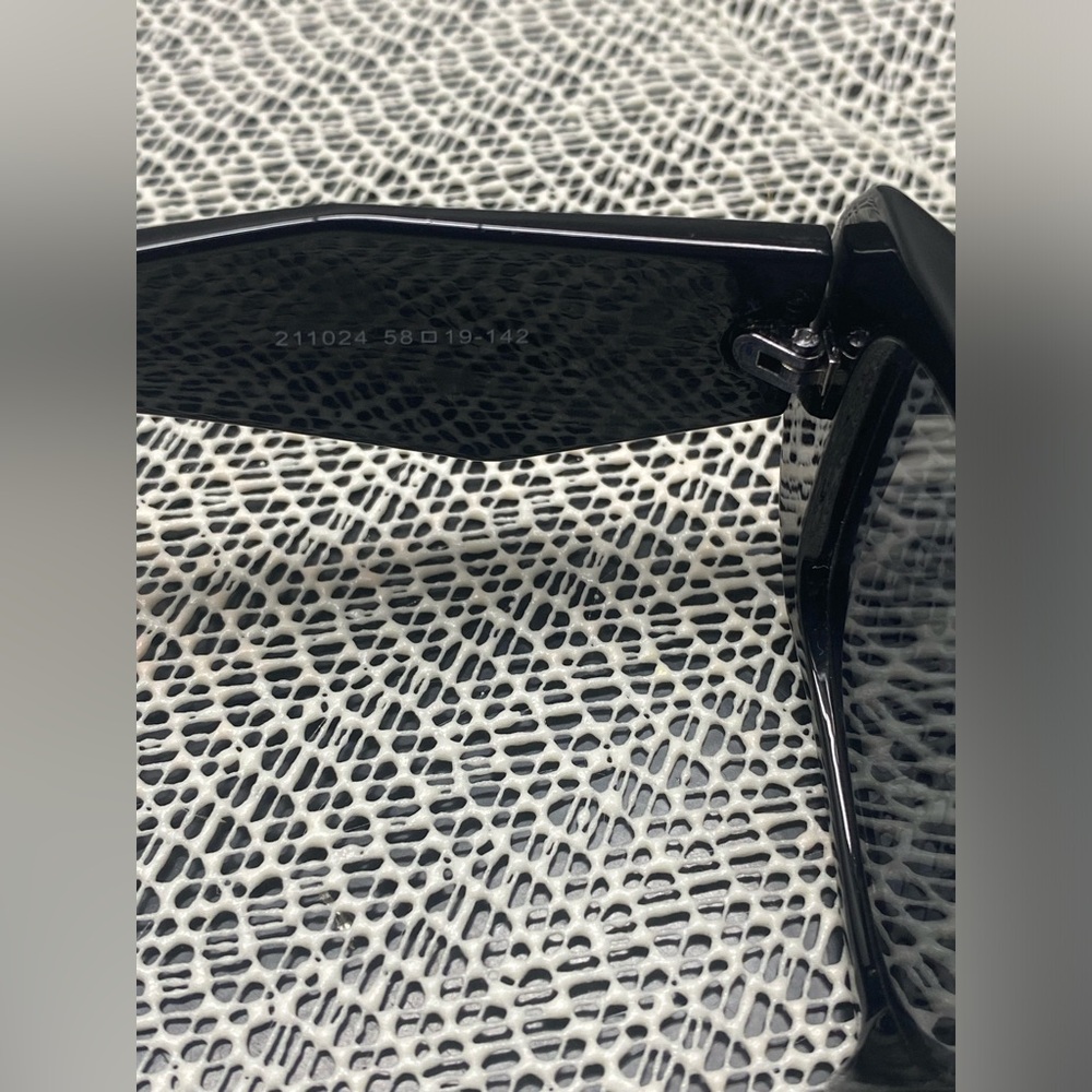 Prada PR 17WS Angular Black Sunglasses - Picture 15 of 15